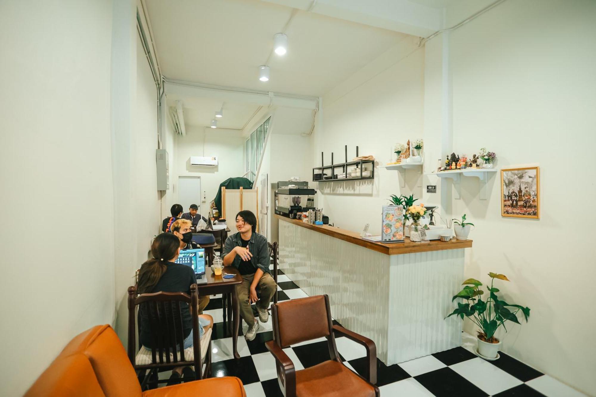Noir Cafe And Hostel Chinatown Μπανγκόκ Εξωτερικό φωτογραφία