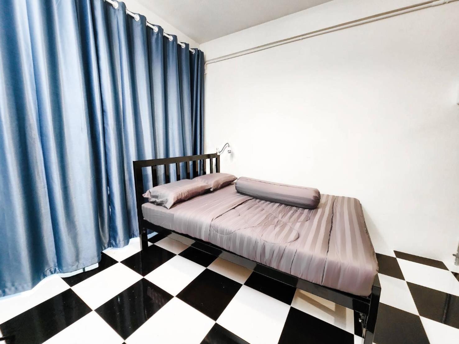 Noir Cafe And Hostel Chinatown Μπανγκόκ Εξωτερικό φωτογραφία